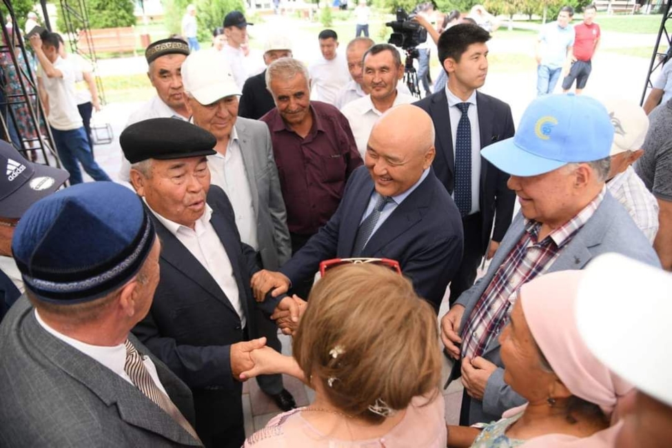 Өмірзақ Естайұлы бос сөздің емес, істің адамы
